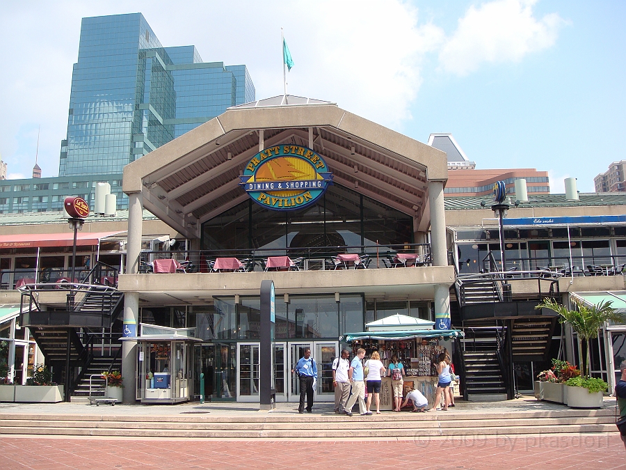 Baltimore [2009 July 02] 114.JPG - Scenes from Baltimore's Inner Harbor.